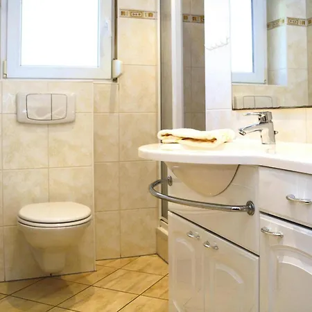 Seepark Heidenholz, Plau Am בית נופש