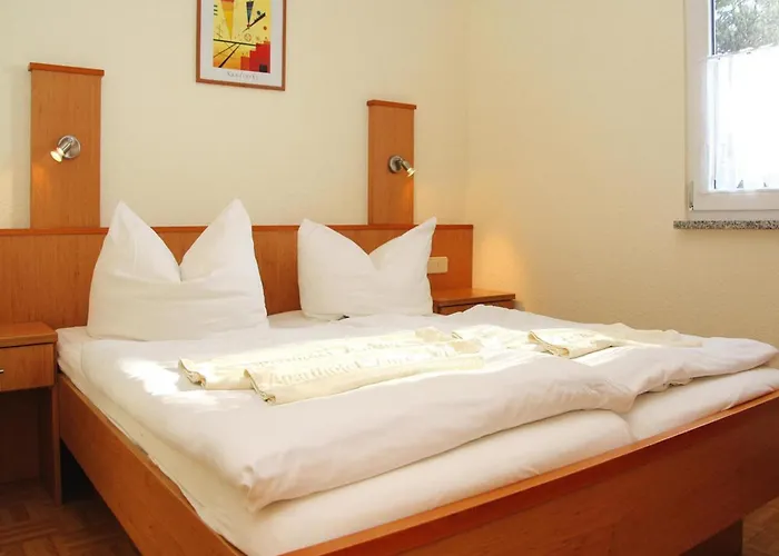 Seepark Heidenholz, Plau Am *